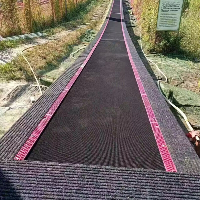 Rough Top Rubber Conveyor Belt For Outdoor Use In Ski Resorts And Magic Carpets